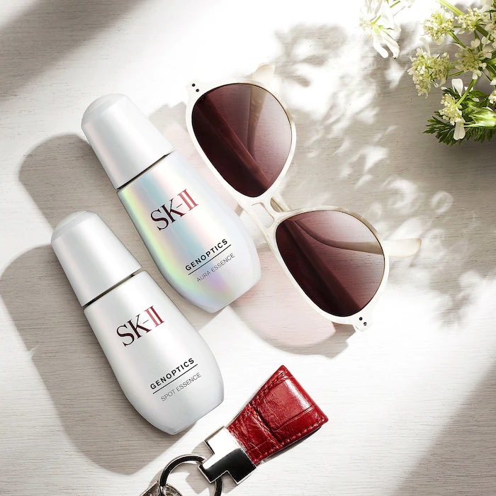 SK-II -SK-II GenOptics Aura Essence - Skincare - Everyday eMall